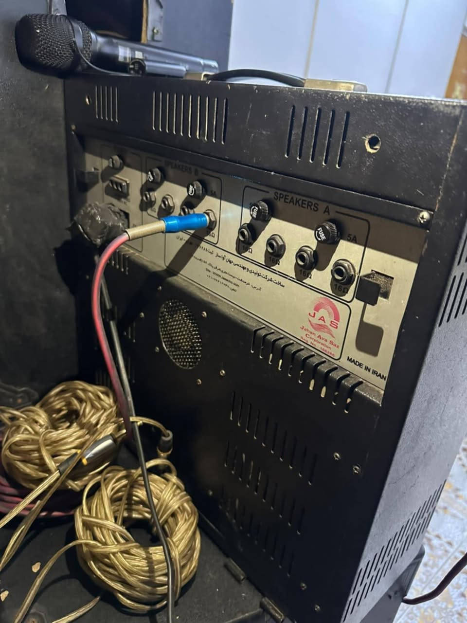 متاح ..
اربع سماعات لبه فرديه حجم ١٥ وياهن جهاز جاكسو حجم ٢٠٠٠ مفتوح منضف من تراب وياهن لاقطه واستان 
المكان بغداد /المعامل


**إذا كنت صاحب هذا الإعلان وتريد حذفه لأي سبب، رجاءا أرسل رسالة إلى الدعم الفني**