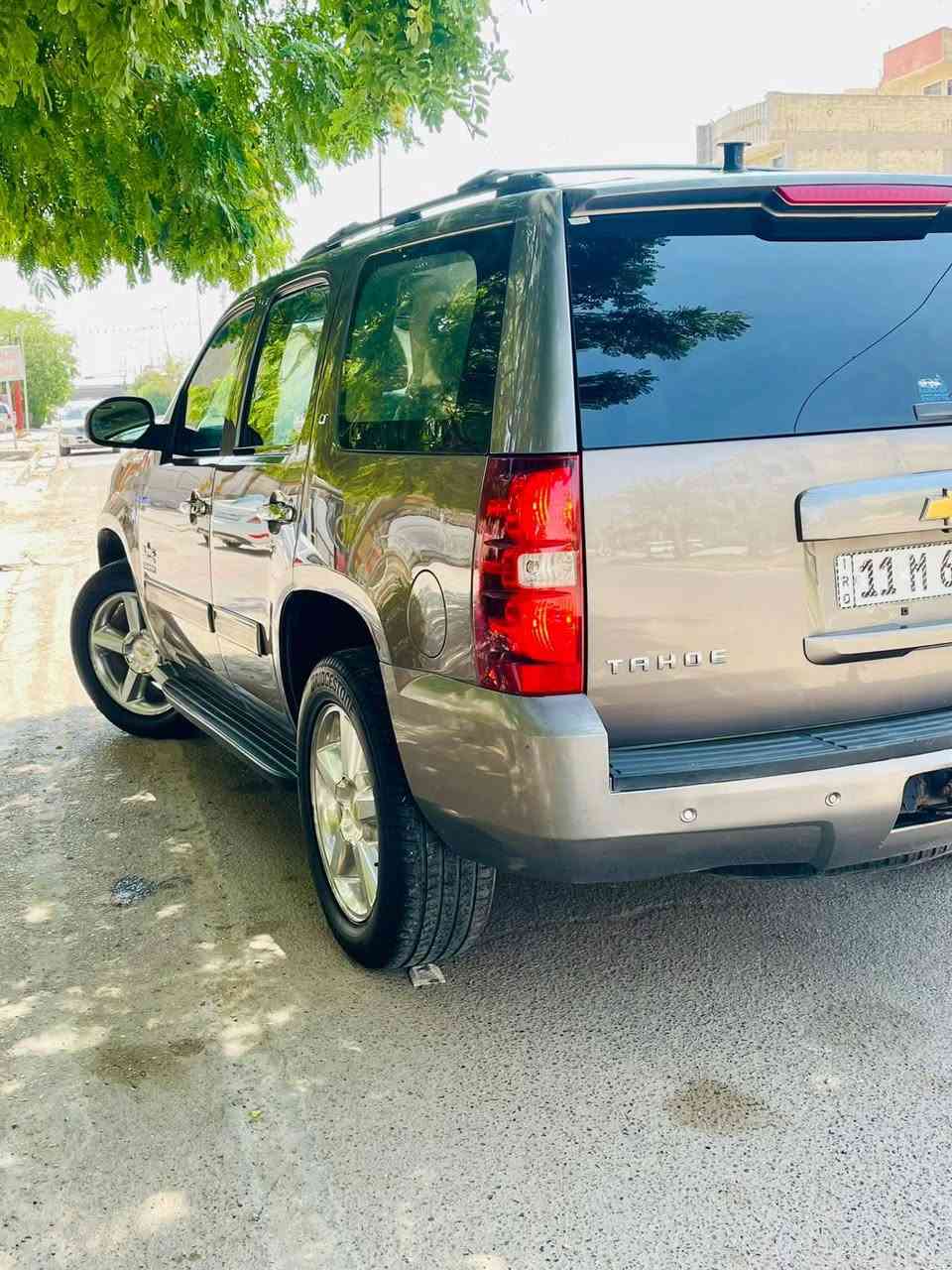 سلام عليكم شوفليت تاهو LT
موديل السياره ٢٠١٣ اصل شرط التحويل 
سياره جاهزه من اي نقص مكفوله من  الصبغ والضربه والكص  كفاله عامه حتى  الدعاميات الداخل لونين رقم السياره بغداد انكليزي العنوان بغداد البلديات رقم الهاتف *********** 
اخوان اني مكلف بنشر السياره اي استفسار خابر على الرقم ما متواجد على الفيس اتصال

