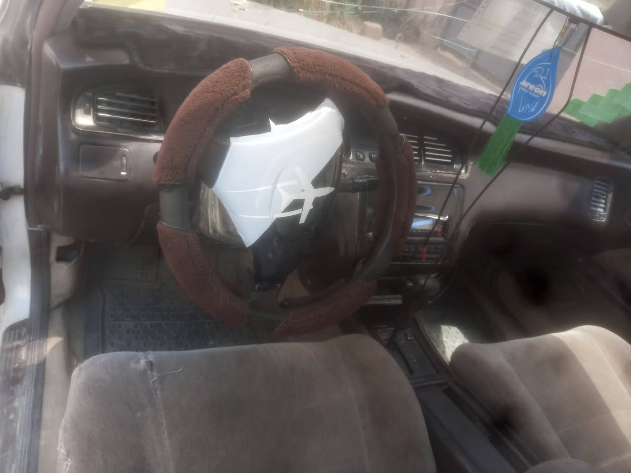مكلف بنشر بطه مسجلة نينوى كير محرك شرط السعر ٣٠ ورقة وبيها مجال ومراوس هم يرهم ***********م
