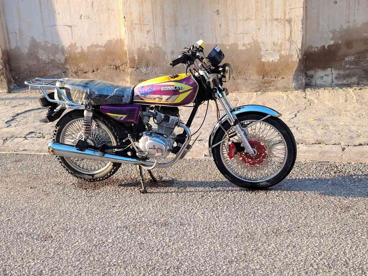 السلام عليكم ورحمة الله وبركاته
دراجه للبيع تايكر ٢٠٢٤ خير من الله اي نقص مابيها
اوارق كامله
السعر ٥٧٥ بيها مجال قليل
الشراي يتصل ***********
