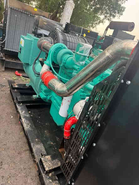 سلام عليكم مولد البيع كمنز 24ولف 250 كيفي وعندي كمنز 102 كيفي 150 زيرو بروتكشن  العنوان بغداد رقم الهاتف ***********///***********
