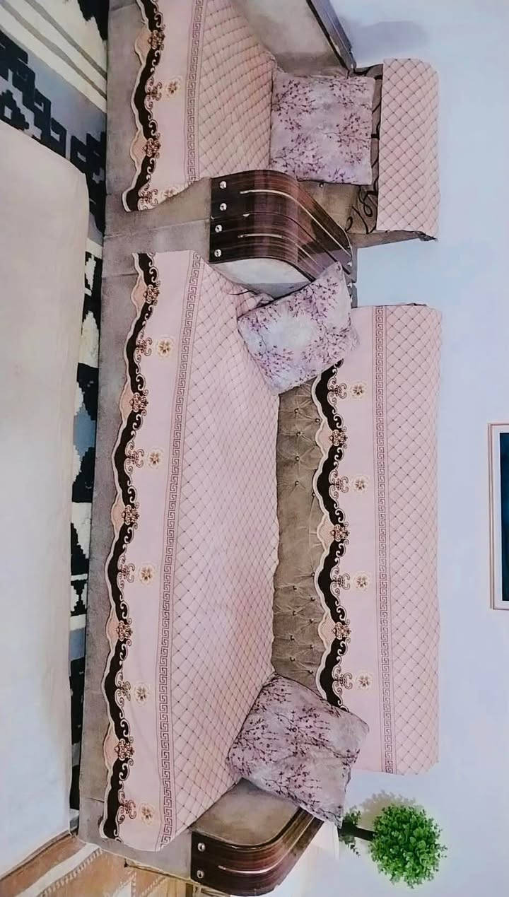 تخم نضيف (4) قطع مابي اي ضرر 
السعر (110) وبي مجال 
العنوان (الزعفرانيه شارع المعهد) الفارس, صلاح الدين


**إذا كنت صاحب هذا الإعلان وتريد حذفه لأي سبب، رجاءا أرسل رسالة إلى الدعم الفني**