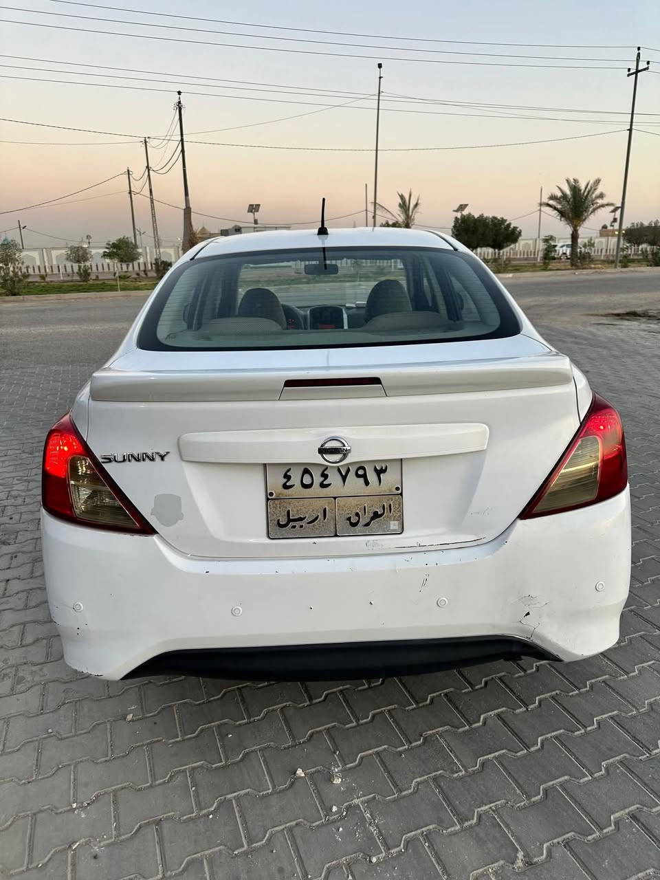 سلام عليكم
نيسان صني موديل 2018 ام البليته الزركه السيارة بيها بلجاملغ الايمن صبغ والجاملغ الايسر مطبعينة بدون ضربة دواخل والشواصي لاضربه بدنه مكفوله السياره حلوه بمعنى الكلمة مواصفات السيارة تحكم ستيرن بلاجكتور سبايدر حساس خلفي مانع انزلاق اي بي اس كير ومكينه وضع شركه تدفئه تبريد وضع شركه حداديه جديده تخم تاير
ملاحظة /سيارة بسم شركه تريد تحويل تكطع 15 ورقه من حسابها يصير سعرها ب 80 تريد وكاله انت تكطع من
 حسابها 15 ورقه سعرها 95 قفل لاستفسار الاتصال *********** ☎️ مكان السياره نجف
