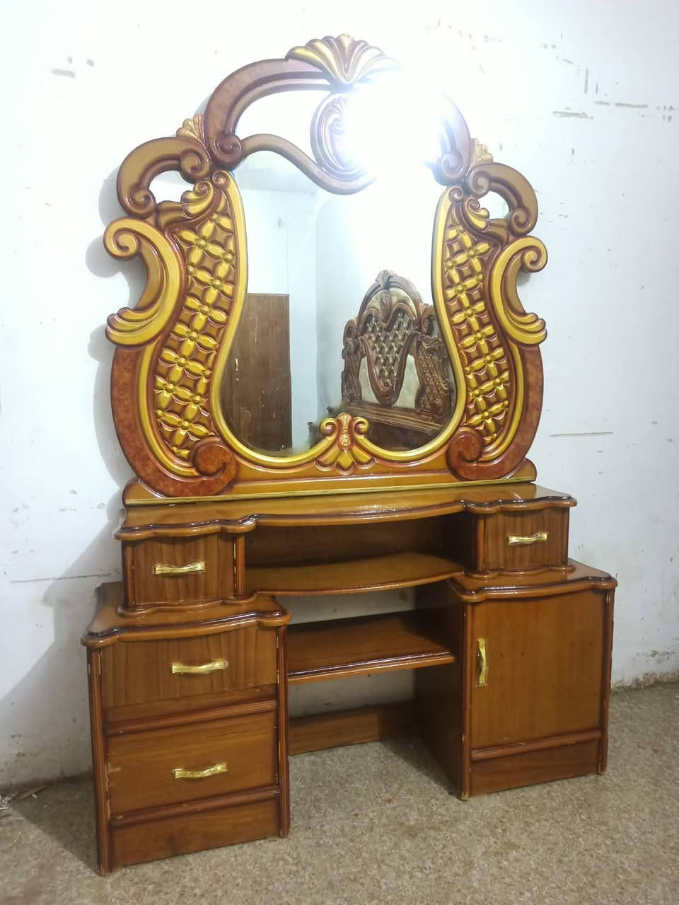 غرفه صاج عراقي .شرط صاج داخل وخارج..حطاطه..5 ملم..نظيف.مصبوغه كامله... السعر ب550......بيع& مراوس عادي...[اشتري].. اتصال& وات ساب...***********...يوجد توصيل...
