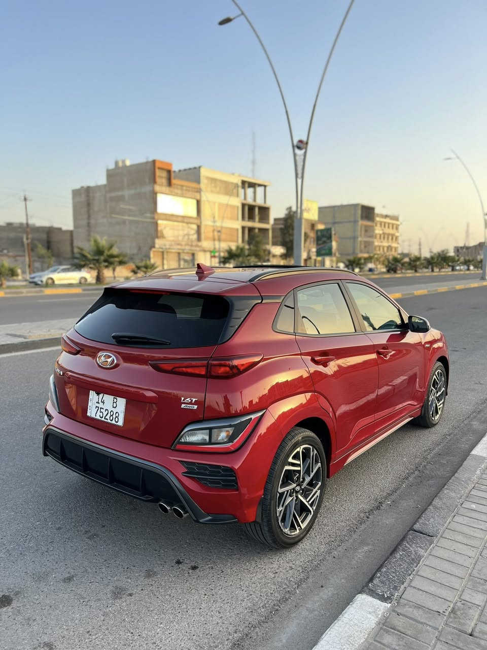 السلام عليكم 
هونداي كونا مديل 2023

فول مواصفات  ان لاين / N Lin 

مكينه 1600 تيربو 

فتحت سقف
شاشه وكامره 
بصمه وتشغيل عن بعد 
رادارات جانبيه وأماميه 
كشنات كهرباء 
شحن واير ليش 3انظمه للقياد
وبعد بيها هواي مواصفات 

حادثها جاملغ امامي وطرف البنيد بدون دواخل الباقي كفاله 

ماشيه 39الف 
رقم بصره بأسمي تحويل ثاني يوم 

السعر 163

مكاني البصره ***********
