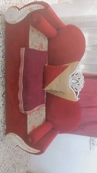 تخم للبيع عدكم واحد من التخم بي كسر بس صفحة وحدة وسعرة خاص لتواصل معنا...