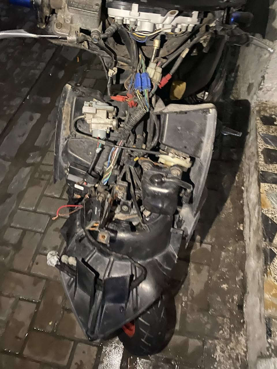 سلام عليكم جيتي ار مراوس وبيع دراجه خير من الله كفاله عامه مكاني بغداد سعر600رقمي***********
