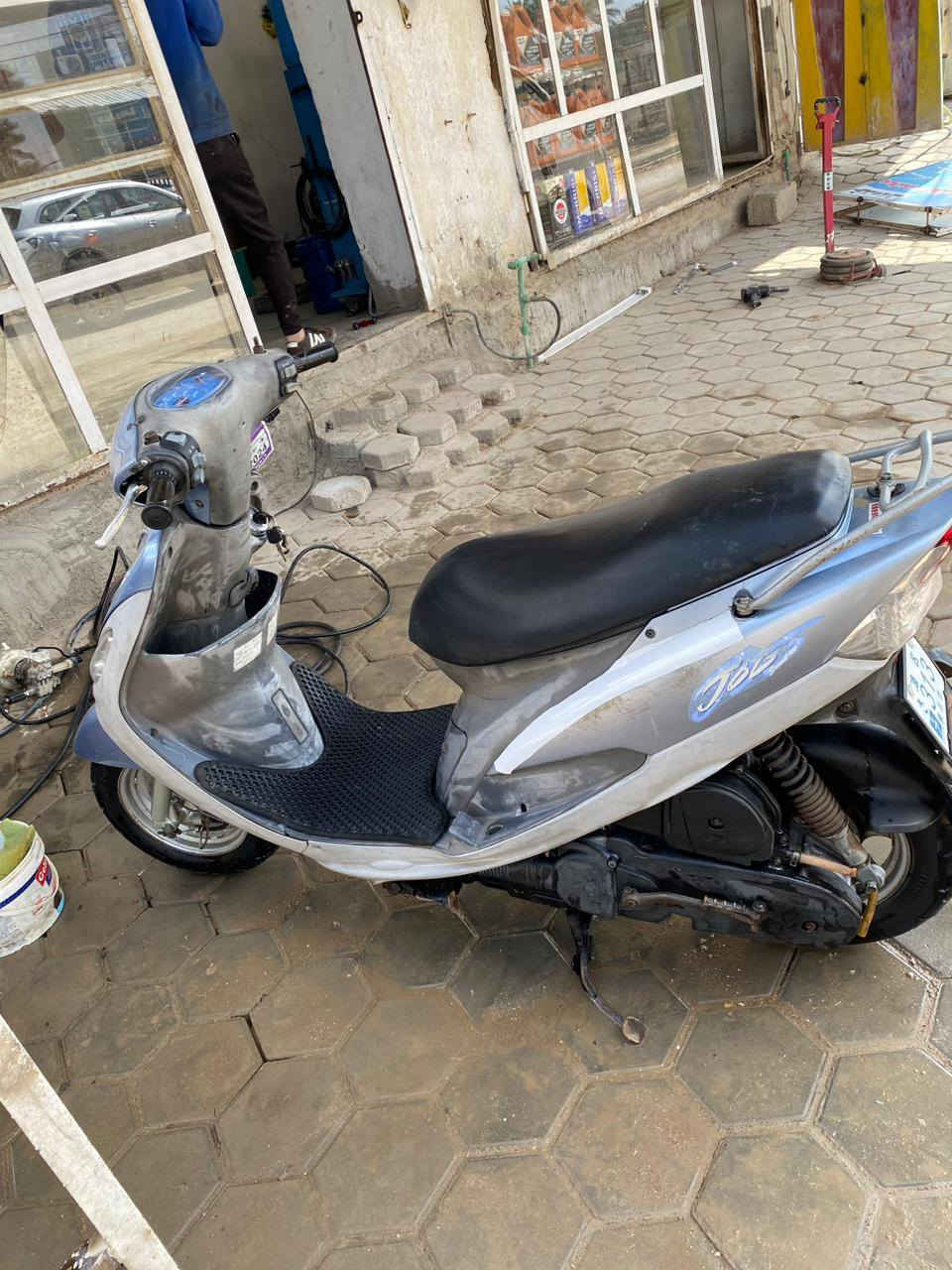 سلام عليكم منغولي كفاله عامه ختم واحد 
مكاني ديوانيه خاص مامتواجد ماعرف اقره 
***********
