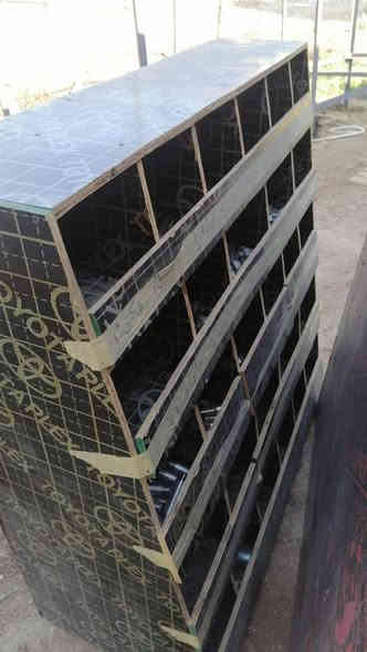 السلام عليكم رفوف حديد للبيع***********
