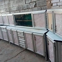 كاونتر زاويه كامل نظيف جداً يوجد توصيل ٠٧٧٠٦٤٣٨٨٧٥
