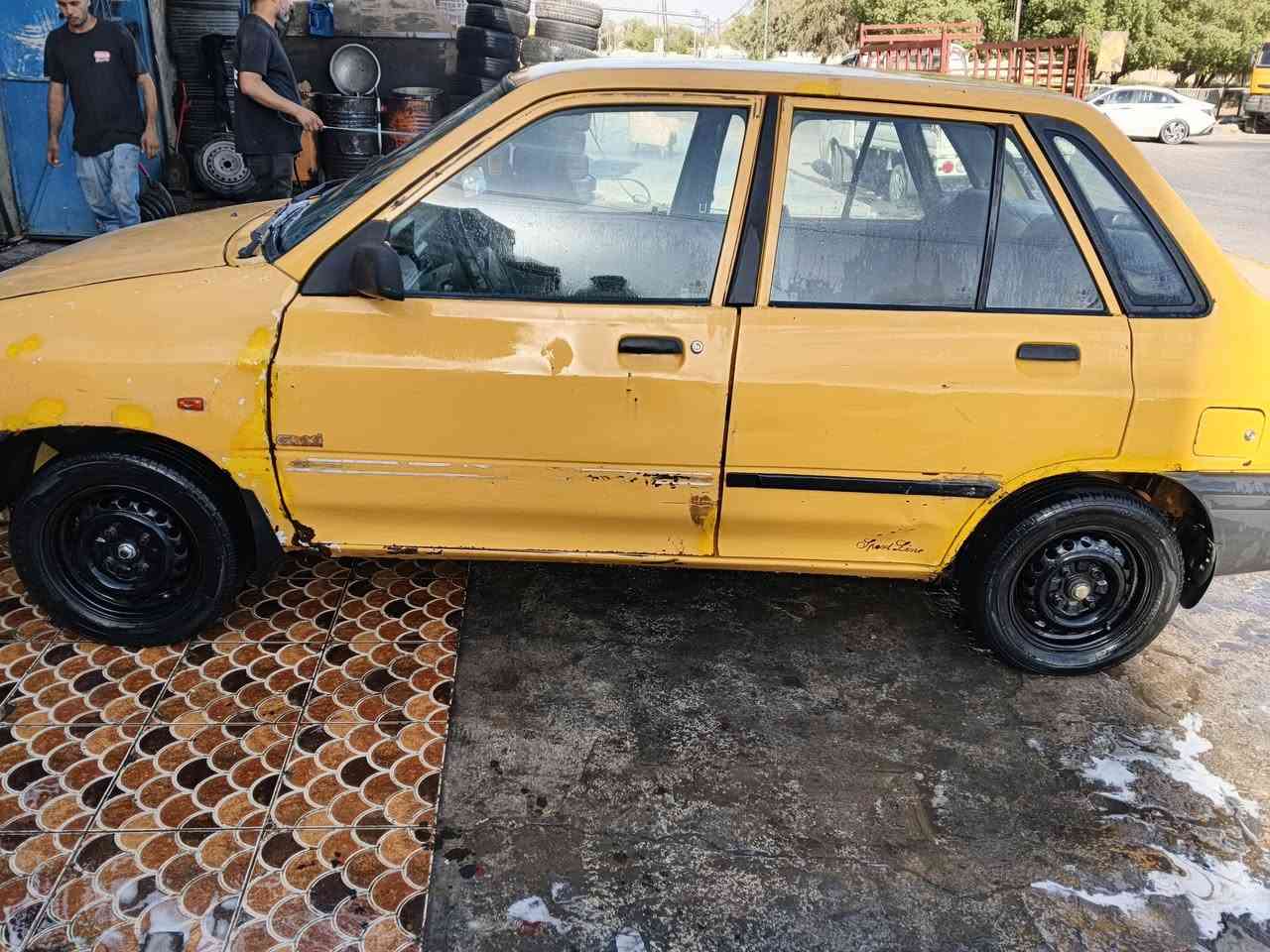 سايبا موديل 2010 سيارة شغالة وتمشي رقم مميز 6666 سعرها 30$ وبيها مجال عنوانها بغداد الشعب حي سومر ***********
