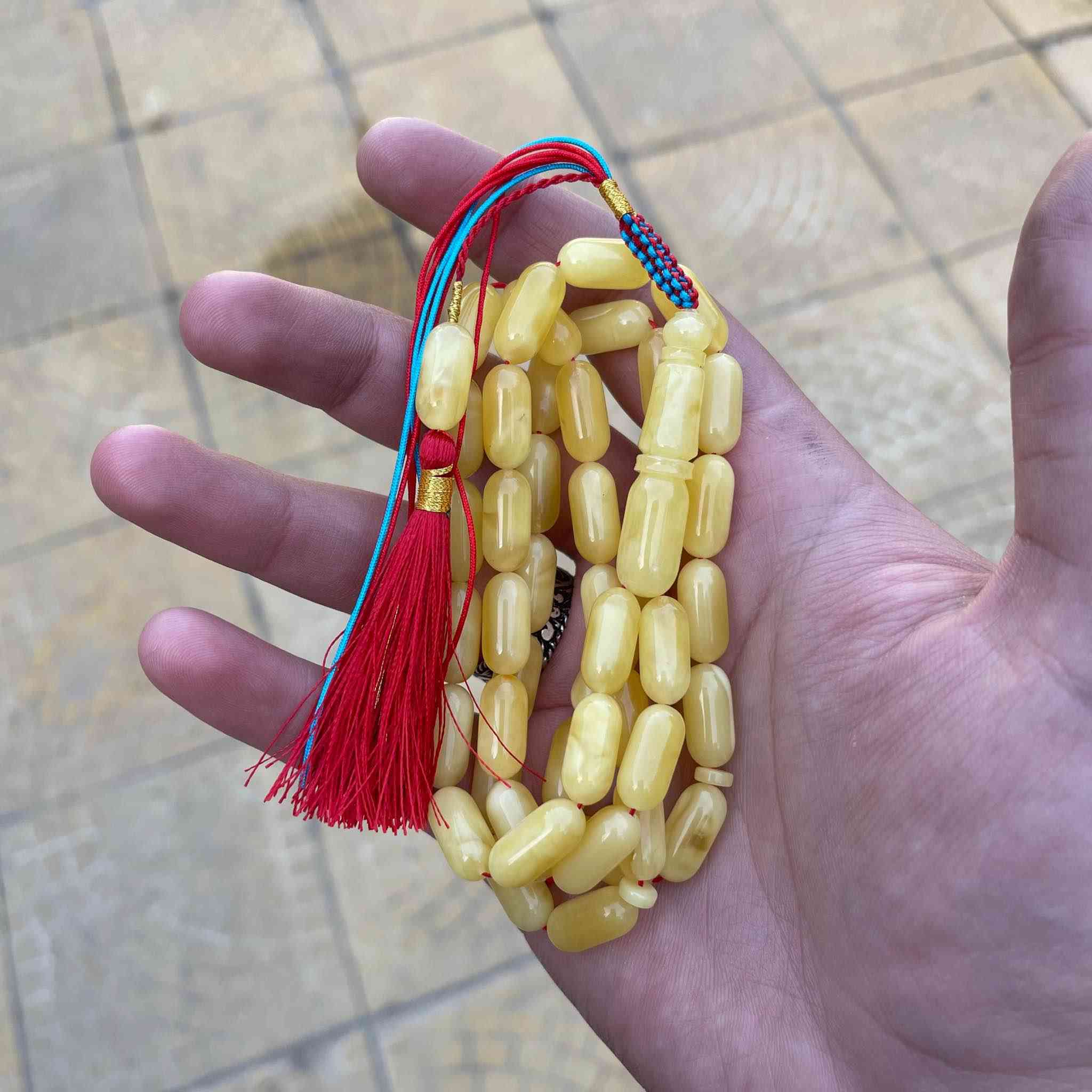 كصة كبسولية خامة محاحية سوبر شاهد ستندر كركوشة تفصال خاص ب المسباح من نفس الخيط تفاصيلها :

الوزن : ٣٧ غرام
العدد : ٤٥ حبة
القياس : ٨ / ١٧

ضمان مدى الحياة على المسباح كهرب حر طبيعي غير معالج
للاستفسار التواصل على الخاص او واتساب 

يوجد توصيل لجميع محافظات العراق و شمال العراق بغداد, العراق


**إذا كنت صاحب هذا الإعلان وتريد حذفه لأي سبب، رجاءا أرسل رسالة إلى الدعم الفني**