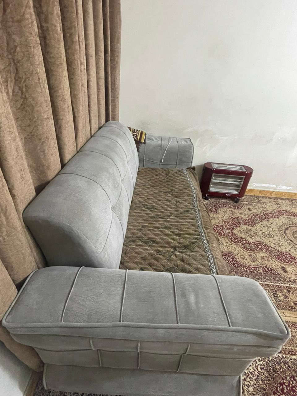 سلام عليكم للبيع تخم قنفات ديوان 10 مقاعد السعر350 الف وبي مجال قليل بي رجلين انكسرت وجبنه وحد جديده وشدينها عن الحلال والحرام مكان العطفيه


**إذا كنت صاحب هذا الإعلان وتريد حذفه لأي سبب، رجاءا أرسل رسالة إلى الدعم الفني**