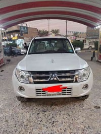 باجيرو موديل 2014  السعر 180 ورقة وبية مجال حك الجية  فول مواصفات حبتو...