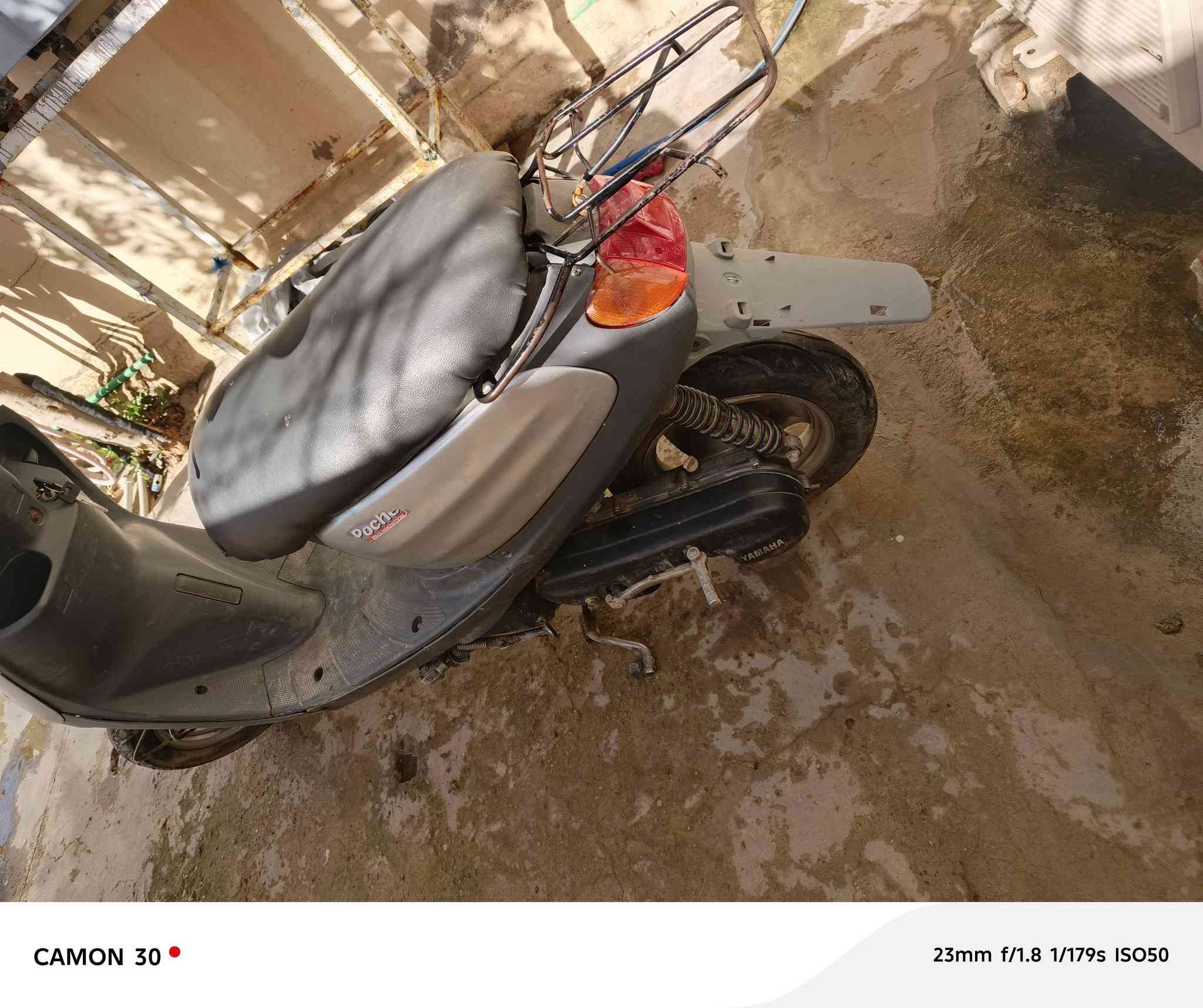 سلام عليكم دراجه سله جبير للبيع ما بي أي عيب فقط سله مابي والملوبات مابي طايرات جديد كفرات بلادي مكينا ما مفتوح سعر 325الف بيها مجال عنوان كركوك شورجه رقم الهاتف ***********
