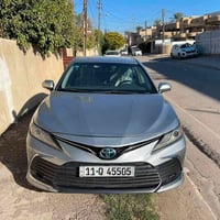 تويوتا كامري هايبرد 2023 فئة xle محرك اربعة سلندر 2500 العداد 76000 مي...
