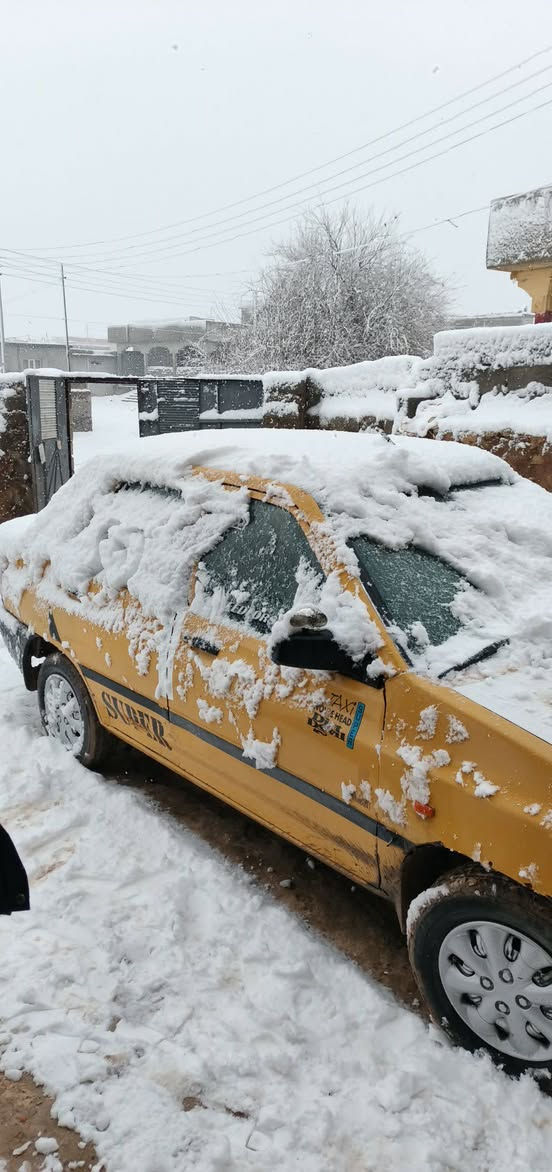 سايبا للبيع موديل 2011 نظيفه تدفيه شقاله تبريد شقال قفل مركزي الشرعي بتلعفر تريد وكاله تريد تحويل  السعر 20 وبيها مجال
***********
