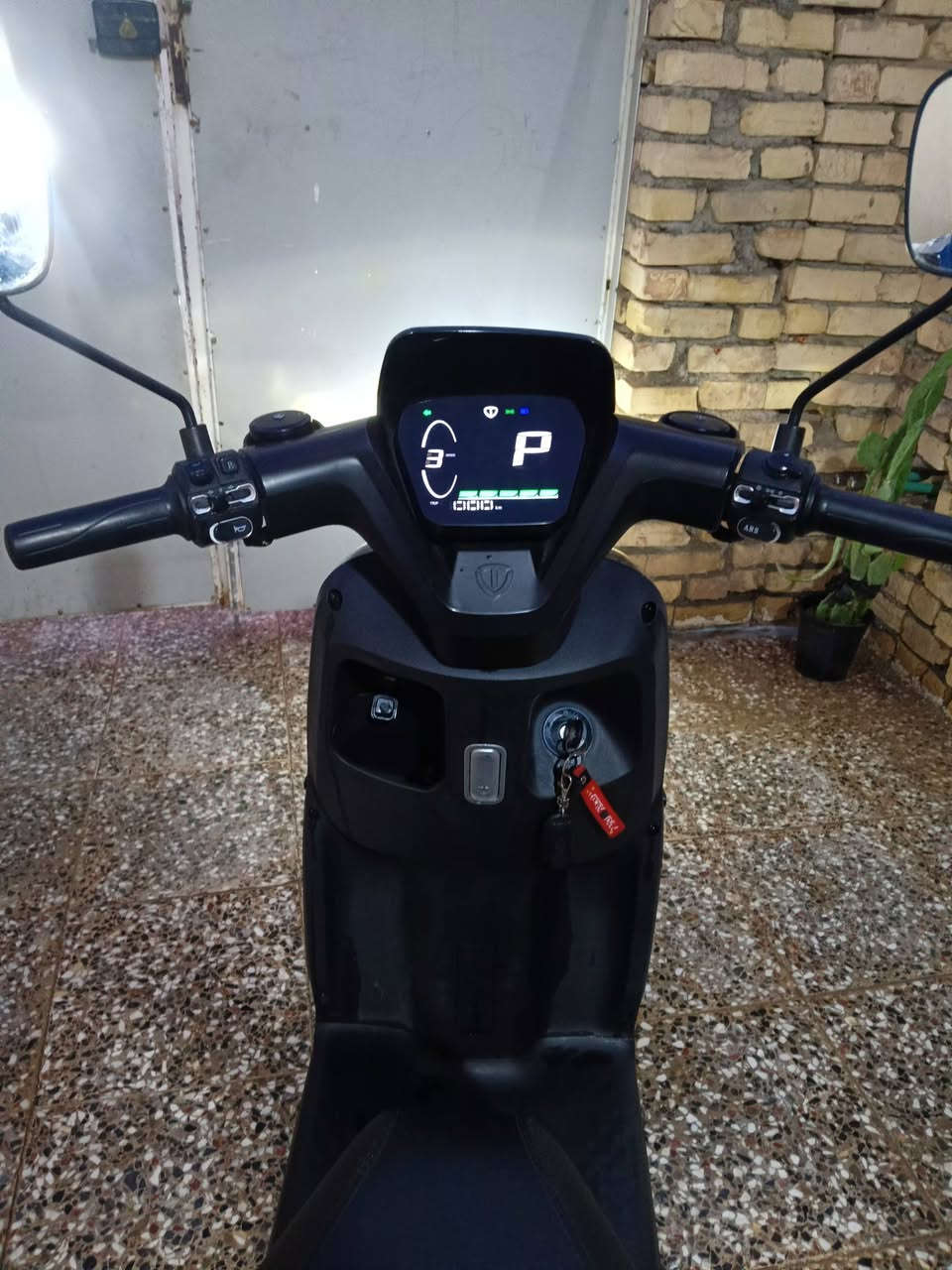 سلام عليكم دراجه ريان للبيع بنضافه الجديده مصارلهه عندي هواي كلش نضيفه وكلشي شغال بيهه وبرغي واحد ممفتوح بيهه ابد مكاني بغداد الحسينيه سعر 750 قفل 
استفسار ***********
