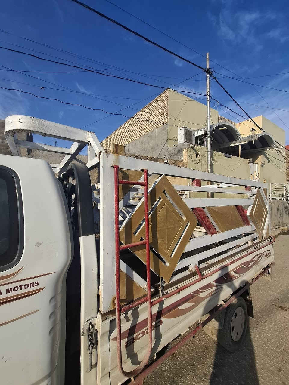 محجر تسكام مال نثيه ٧ جنكال نضيف مكان الدوانيه قيم واخذ
***********
