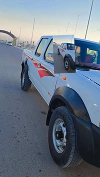 بيكم نيــسان شبــوط( فور ويل4×4) موديل 2008  (مزاد وزاره الداخليه بغدا...