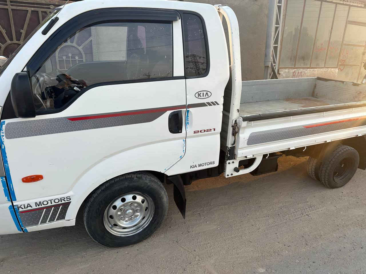 بنكو نثيه مسكر موديل 2018 السعر 60 ورقه 
***********
