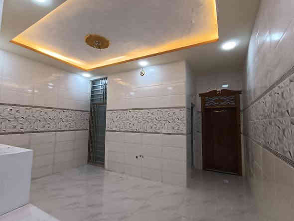 يالله #يعلن_مكتب_ألخليج_للعقار 🌍
بيت للبيع طابو زراعي سند 25 في النجف –

مقابيل ملحق  قرية الغدير 🏡عامود 315 شارع لمطار 
الاتصال *********** واتساب 

📏 المساحة: 100  متر 
💰 السعر:💲 40  مليون (قابل للتفاوض)
🏗️ البناء: طابوك 
🏠 الأساس والسقف: صب  كونكريت

مواصفات البيت:
✅ غرفه نوم 🛏️
✅ صالة 🛋️
✅ مطبخ 🍽️
✅ صحيات 🚿
✅استقبال 
عنوان مكتب ألخليج مقابل عامود 315 شارع لمطار صب 
الاستفسار ***********
