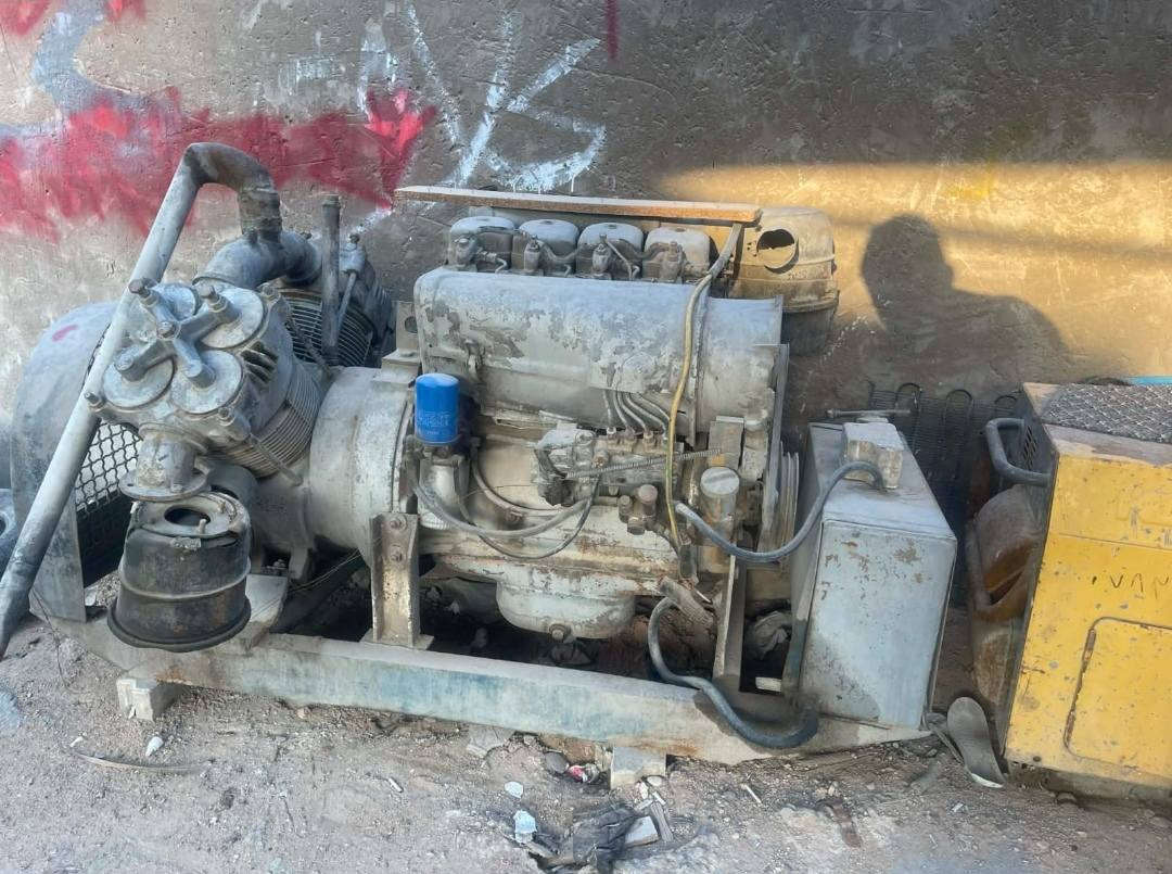 كمبريسر  ام الطير سويديه
للبيع اربعه بستم شرط الشغل

جديدة

السعر 25 ورقه

للستفسار ***********

***********
