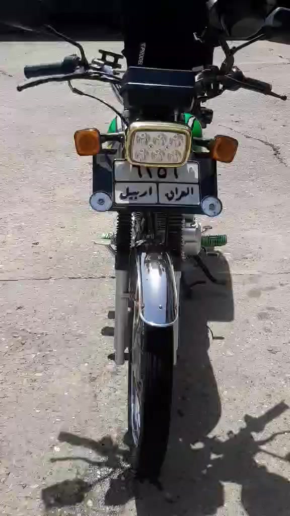 درجه للبيع
تفاصيلها درجه مرقم اربيل سنوية 29/12/29 
مكينه محور سيفان اصلي23 فقط معمر 
بس بشرط سلف نص نكره
لون اخضر ب سنوية سعرها 1750 بيها مجال بسيط 
ملاحظه درجه شرط  مثل ماموجد بالصورة وبالفيدو 
 تحويل شرط درجه بسمي 
رقم الهاتف ***********
***********
