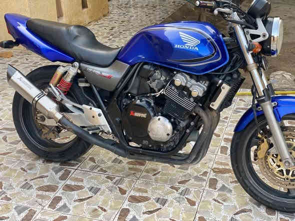 سي بي فور  دراجه كفاله عامه جديده بمعنه الكلمه 
جيل الثاني هايبر سكيورتي 
مديل 2004
اوراق اصولي 
مكاني بابل سده الهنديه 
سعر 21 
*********** 
اتصال فقط
