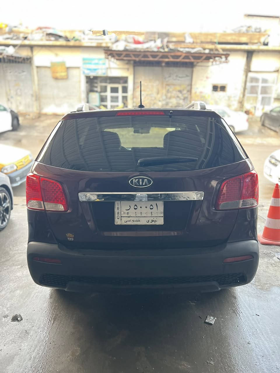 السعر بلااش بلااش بحك ريو 135 ورقه وبيها مجال لشراي
السلام عليكم 
للبيع سورنتو 2013 
محرك V6  3500 ( مفتوح علمود رواجز فقط ) 
7 راكب امريكي 
جامات خلفي اسود مضلل اصلي 
رقم نينوى شبه مميز 50051
ويل كب 17 مع طخم تاير 
طخم امامي وخلفي جدد 
منضومة تبريد كلها جديدة 🆕 
كابون بيها الكتروني لجديد 
ماشية 145 الف حقيقي 
شرط تحويل راعيها بل موصل 
ضرر بوند + جاملغ امامي بخ فقط بدون دواخل بشرط 
مكاني موصل ايسر 
***********
***********
واتساب موجود
