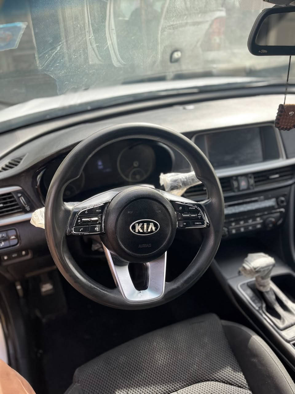 كيا اوبتيما 2019 تفاصيل ع رقم ***********
