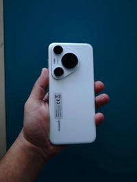 HUAWEI PURA 70 PRO || 512 G  نضيف كلش  بدون ملحقات  نسخه عالميه للبيع ...