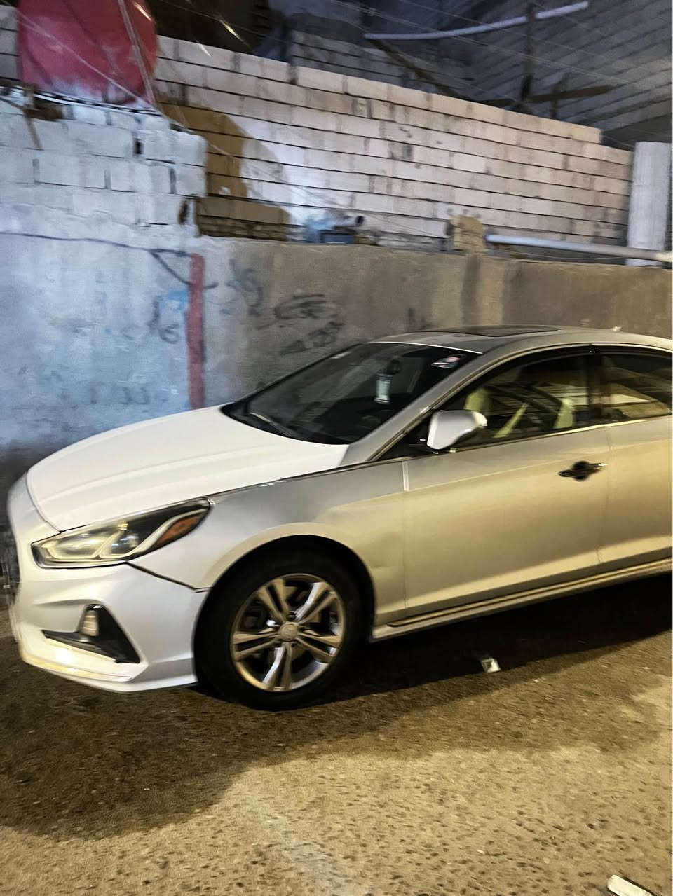 السلام عليكم سوناتا موديل 18وارد امريكي 
صور الحادث مرفق بل منشور 
السعر 123
*********** البصرة, العراق
