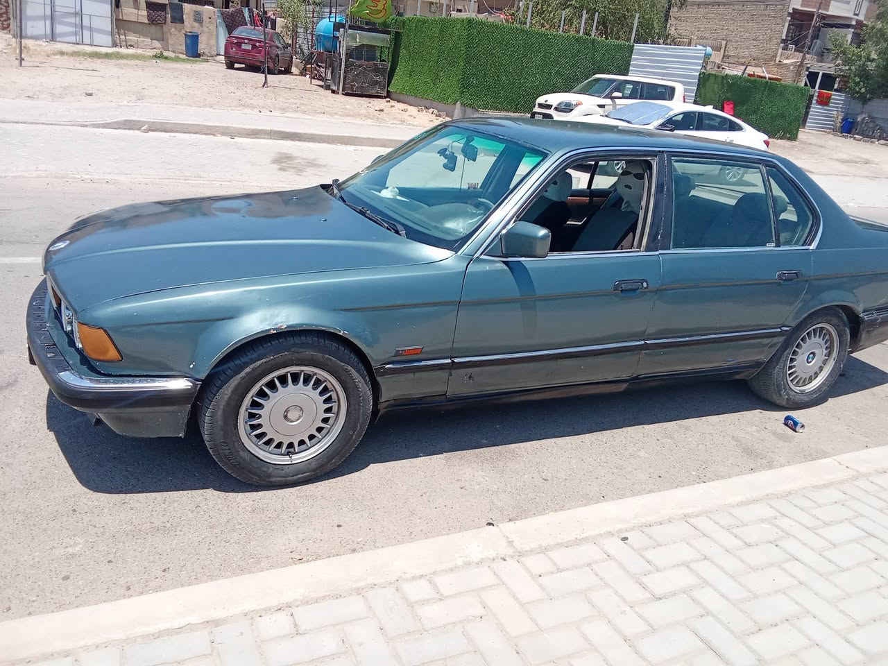 للبيع – BMW 735 موديل 1993
المحرك: جيد
 الكير: جيد
 جميع الكهربائيات شغالة 100%
 داخلية نظيفة ومرتبة
 مسجل شاشة
مصبوغه عام 
 الصدر والدبلات بنسبة 70%
 شيال الكاردن موجود، يحتاج شَدّة فقط
 بيها خياسيات بسيطه
السعر 38
مكاني بغداد
***********
