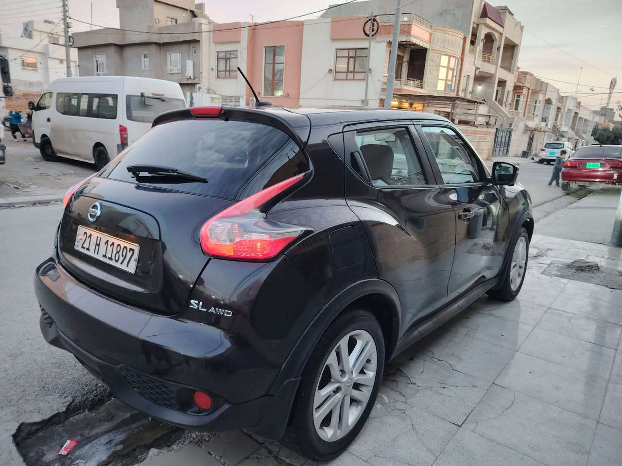 نيسان جوقى  سى پارچه ى هه يه ٢٠١٦ى قه پات مواسه فات  ره قه مو سه نه وى نويه وه رگه راو براوه به شه رت سه ياره كى بى مه سروفه  ژماره *********** أربيل, العراق
