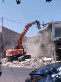 مستعدون لهدم تفليش الدور والبنايات ورفع الانقاض وقطع البيوت المشتركه ف...