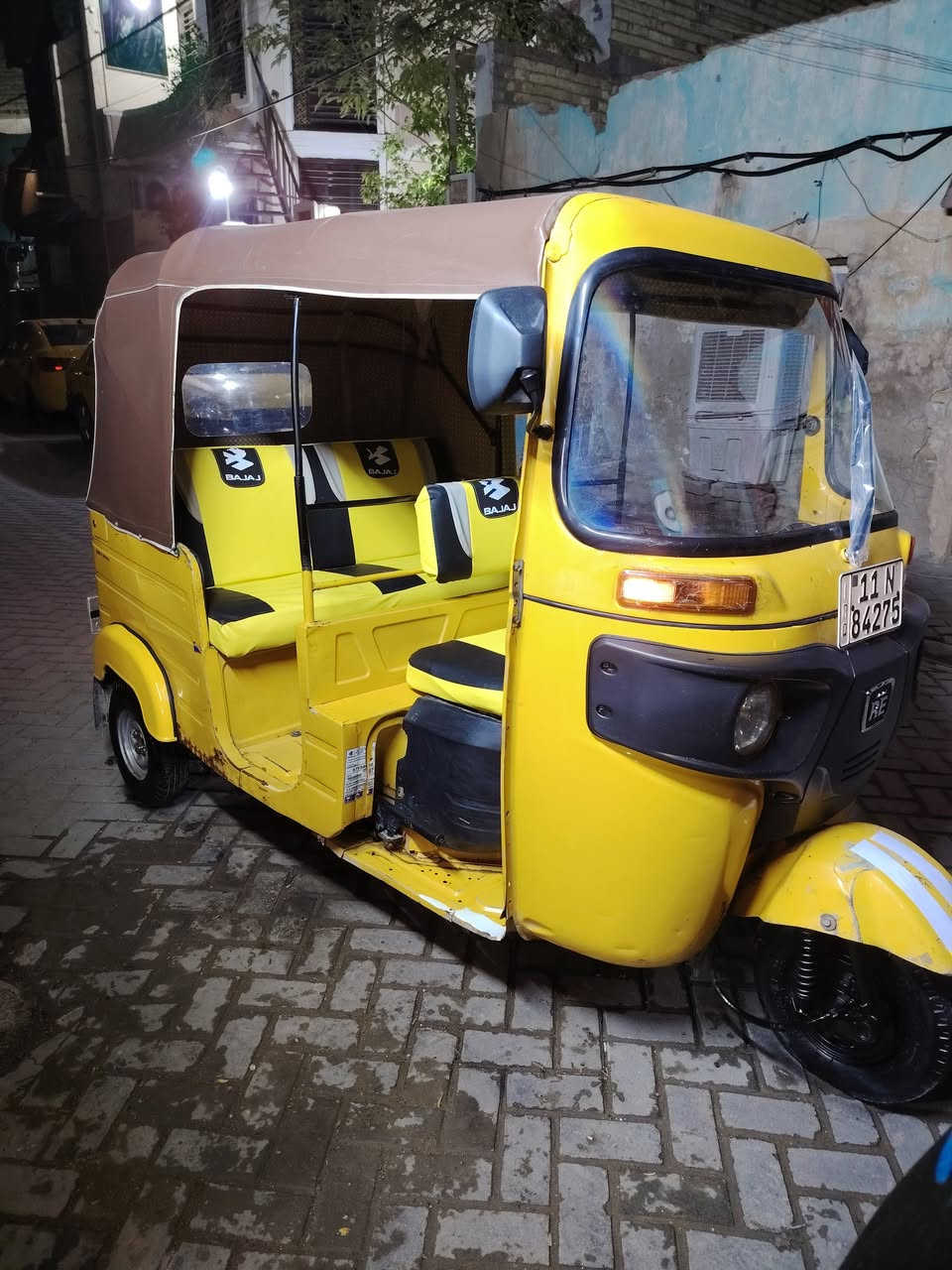 سلام عليكم تكتك موديل 2019 شهر رقم سنويه تحويل كبل مكينه لا تنقيص ولا تبخير السعر 5800 بيها مجال عنوان مدينه صدر قطاع 18 يريدها اتصل ***********
