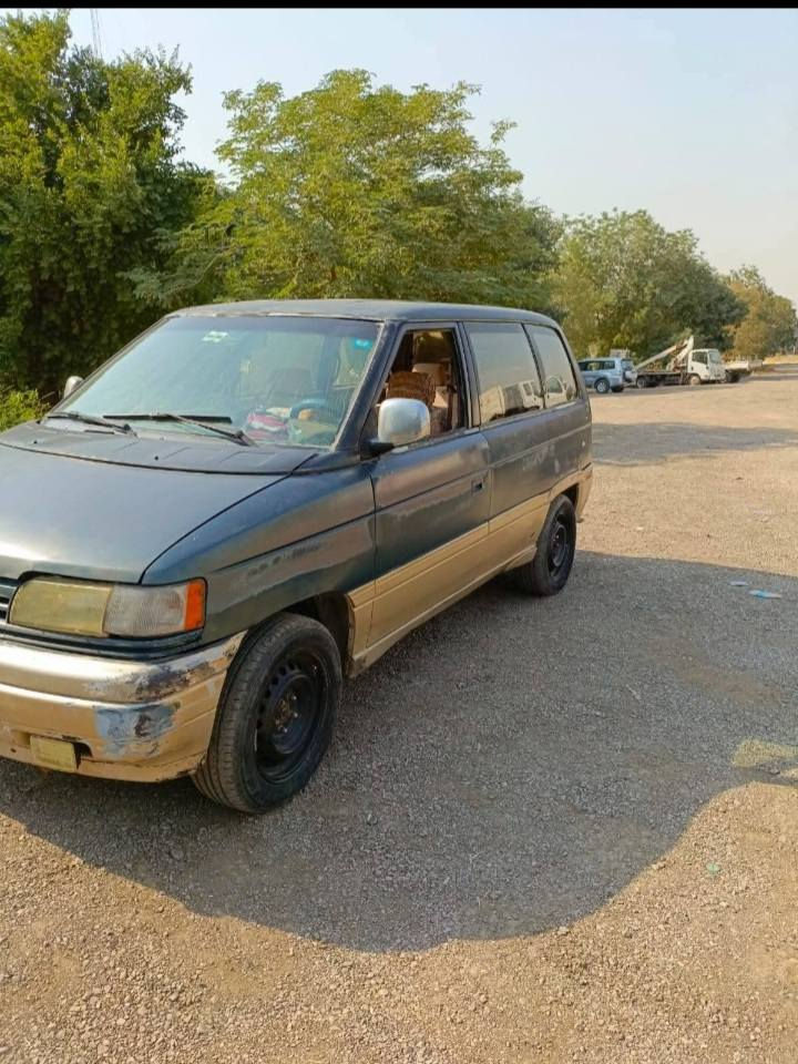 مازدا موديل ٩٤ اوتماتيك كير تعليك 7 راكب محرك محور كامري رقم كركوك دولي ليشتري ميحتاج يسويلها هزه لان هزه جديده وسنويه جديده وبيها كابون بانزين
٣٦
***********
