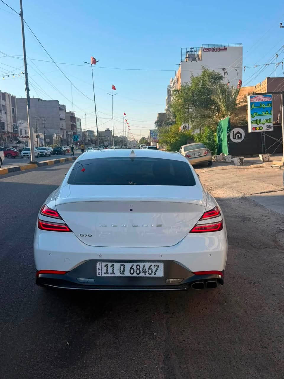 جنسس 2023فول موصفات محرك 2 تيربو حادثه فقط طخه بالجاملغ لامامي راجعه بارد و بيه اصبع اب خشم البنيد بارد وحافت الباب على كد شبر صبغ كارت كفاله لغد شاصي حادث ماشيه74 الف كيلو السياره كلش نضيفه مكينه كيو كفاله السياره بدون جيك ولا اي مسج موصفات السياره بنورما كشنات كهرباء و خزن و تبريد بالكشنات سستم صوت وكاله فول السياره و مناقصه شي مكان السياره بغداد السيديه او المنصور ..  ***********

