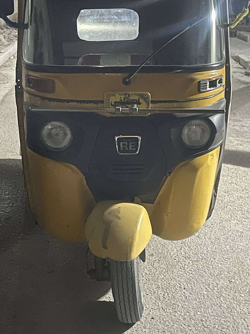 سلام عليكم شباب تكتك ٢٠١٩شهر 9  وراق ستنساخ اكفلك حلال وحرام تكتك نضيفه اكسن ومكينه تخبل المكينه لا تنقص ولا تبخر ابيع هلحطه ٣ونص قفل العنوان بغداد المشتل هذا رقمي ***********
