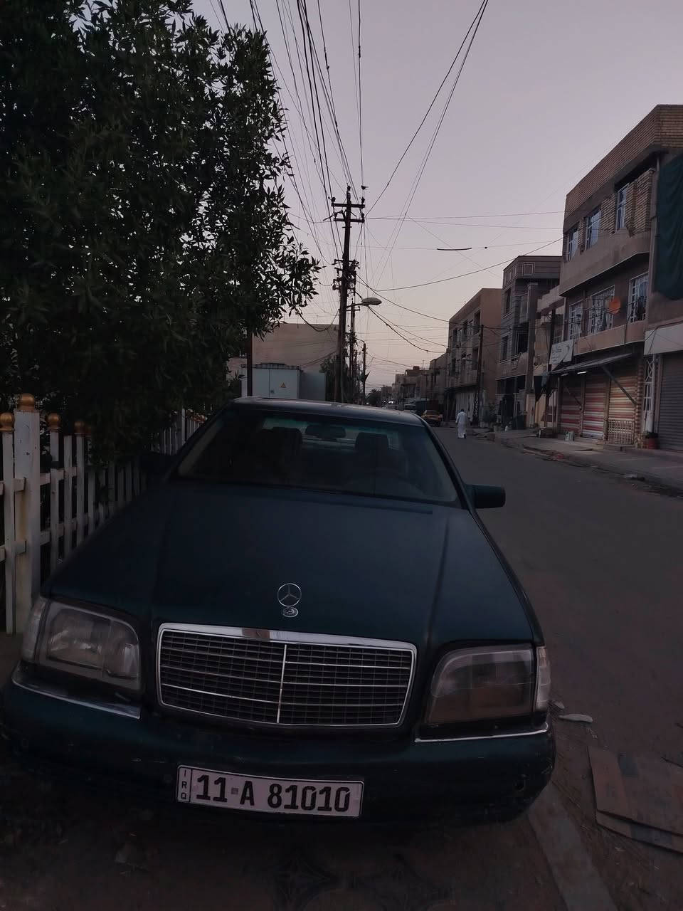 للسلام عليكم مارسيدس شبح موديل 1996Vipموصفات فول واحد علة واحد دبل جام مصفح فتحة بل سقف كشنات كهربائي 
السعر اتصل وسهلة
***********
