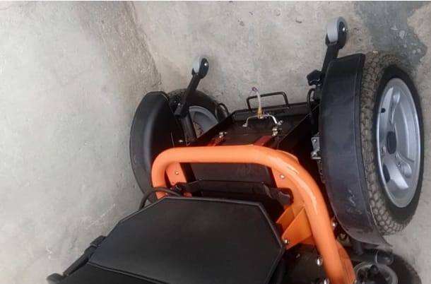 سلام عليكم
متوفر عربانه شحن الحجم الكبير درجه أوله
العنوان النجف الكوفه 
للاستفسار الاتصال على الرقم *********** السعر واتساب
