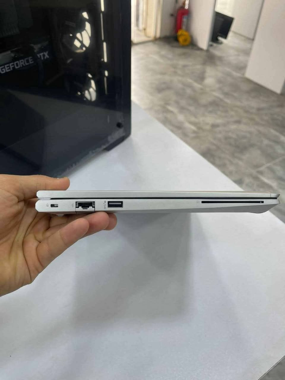 🔥 HP EliteBook 645 G9 | فئة الأعمال الاحترافية 🔥
🔹 المعالج: AMD Ryzen 7 5825U
🔹 أداء مقارب لـ Intel Core i7 الجيل 12 🔹 8 أنوية / 16 خيط معالجة
🔹 الرام: 16GB DDR4
🔹 التخزين: 256GB SSD NVMe
🔹 كرت الشاشة: AMD Radeon Vega 8 🔹 الشاشة: 14 بوصة FHD (1920×1080)
✅ أداء قوي وسلس لجميع الأعمال والدراسة والتصفح وتعدد المهام. ✅ هيكل متين وجودة تصنيع عالية. ✅ سرعة ممتازة بفضل SSD NVMe. ✅ جاهز للاستخدام مع Windows 11.
💰 السعر: 500 ألف دينار 🚚 شامل التوصيل والملحقات
📩 للحجز والاستفسار على الخاص. 💻🔥 القرنة, البصرة


**إذا كنت صاحب هذا الإعلان وتريد حذفه لأي سبب، رجاءا أرسل رسالة إلى الدعم الفني**