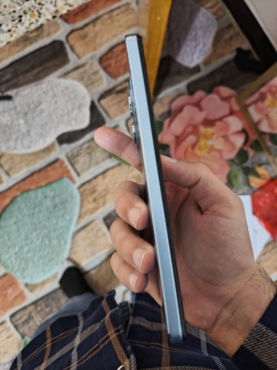 السلام عليكم شاومي بوكو X5pro جهاز كولشي شغال بي هاي مواصفاته  كبالكم شاحن سريع 67 واط اصلي اجتي ويا بل كارتون مبدل شاشه مكاني بغداد الطوبجي ***********
