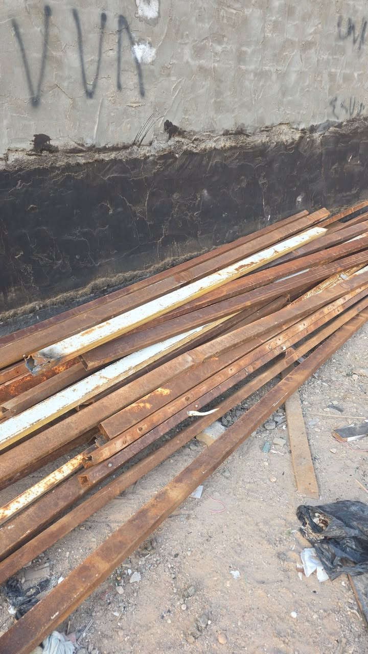 للبيع شخاط نظيف مكان كربلاء أطول مختلفه ينباع ع المتر ***********
