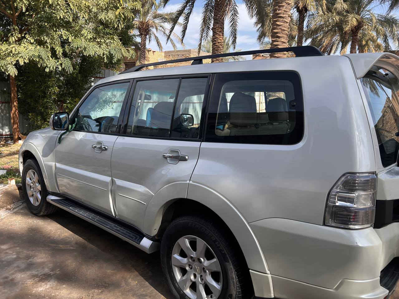 السلام عليكم باجيرو 2014السياره كلش حلوه رقم جديد بسمنه السياره مال بيت البيع تجي وشوف عينك مكان السياره بابل الحله السعر 170وبيه مجال التصال ***********
