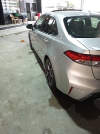 للبيع كورلا 2020  امريكي  حادثهة جاملغ وبنيد بدون دواخل  صور الحادث مر...