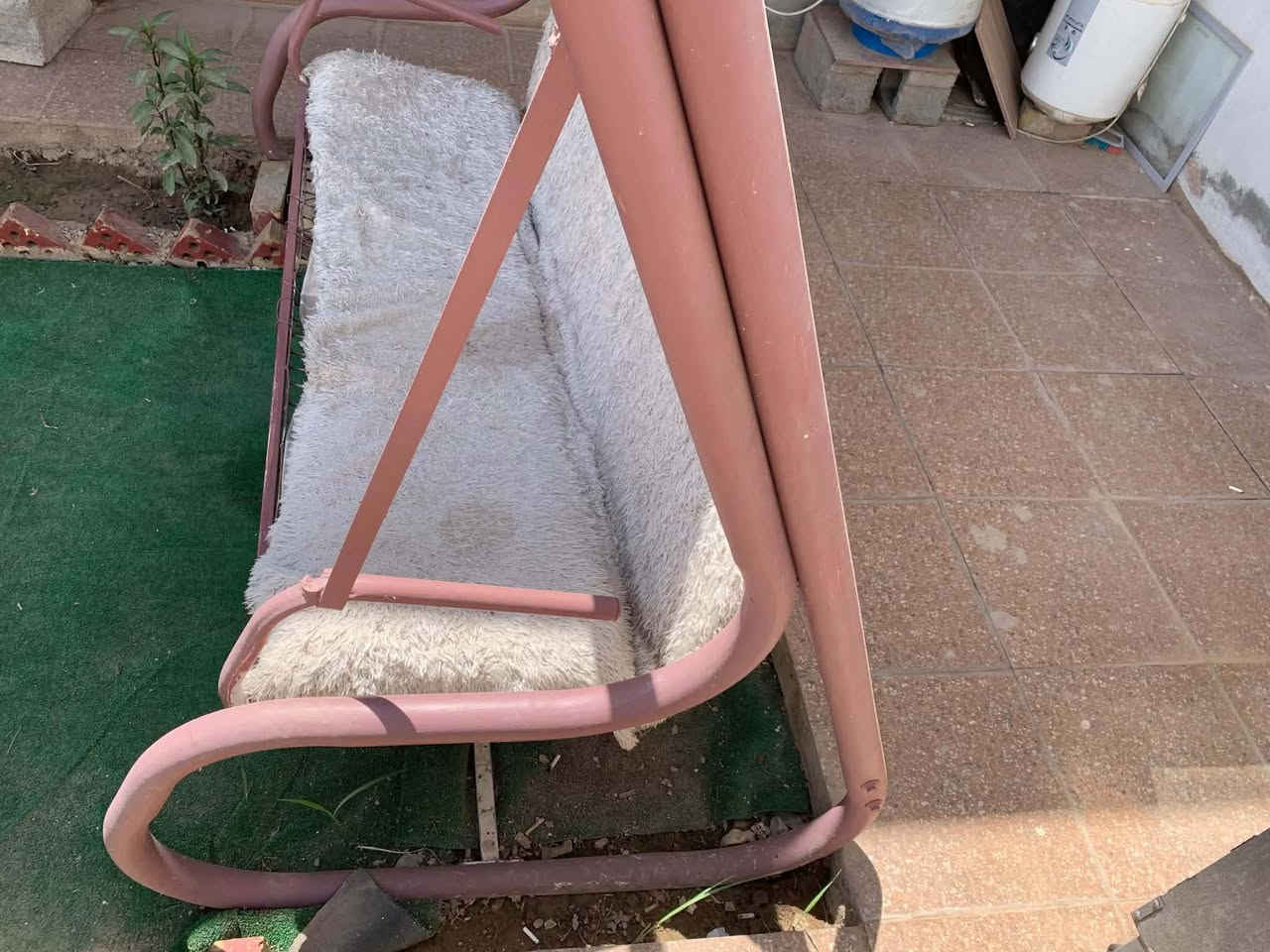 مرجوحه حجم كبير السعر ١١٠
ميز طعام ١٥ قفل
الفلوجه حي الشهداء قرب جامع الشمري 
والاتصال وتساب او عالخط ***********
من طرف ام سفانه
