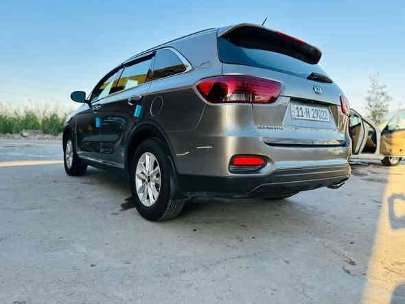 سلام عليكم
سياره للبيع
سورنتو موديل 2019 وارد امريكي
مواصفات بصمه
كشنات تدفئه 
تخم تاير جديد
سياره خير من الله
مابيها نقص
وسعر 183 وبيه مجال 
العنوان بغداد الشعب
رقم الهاتف ***********
حادثها بابين
محرك 4 سلندر 2400
