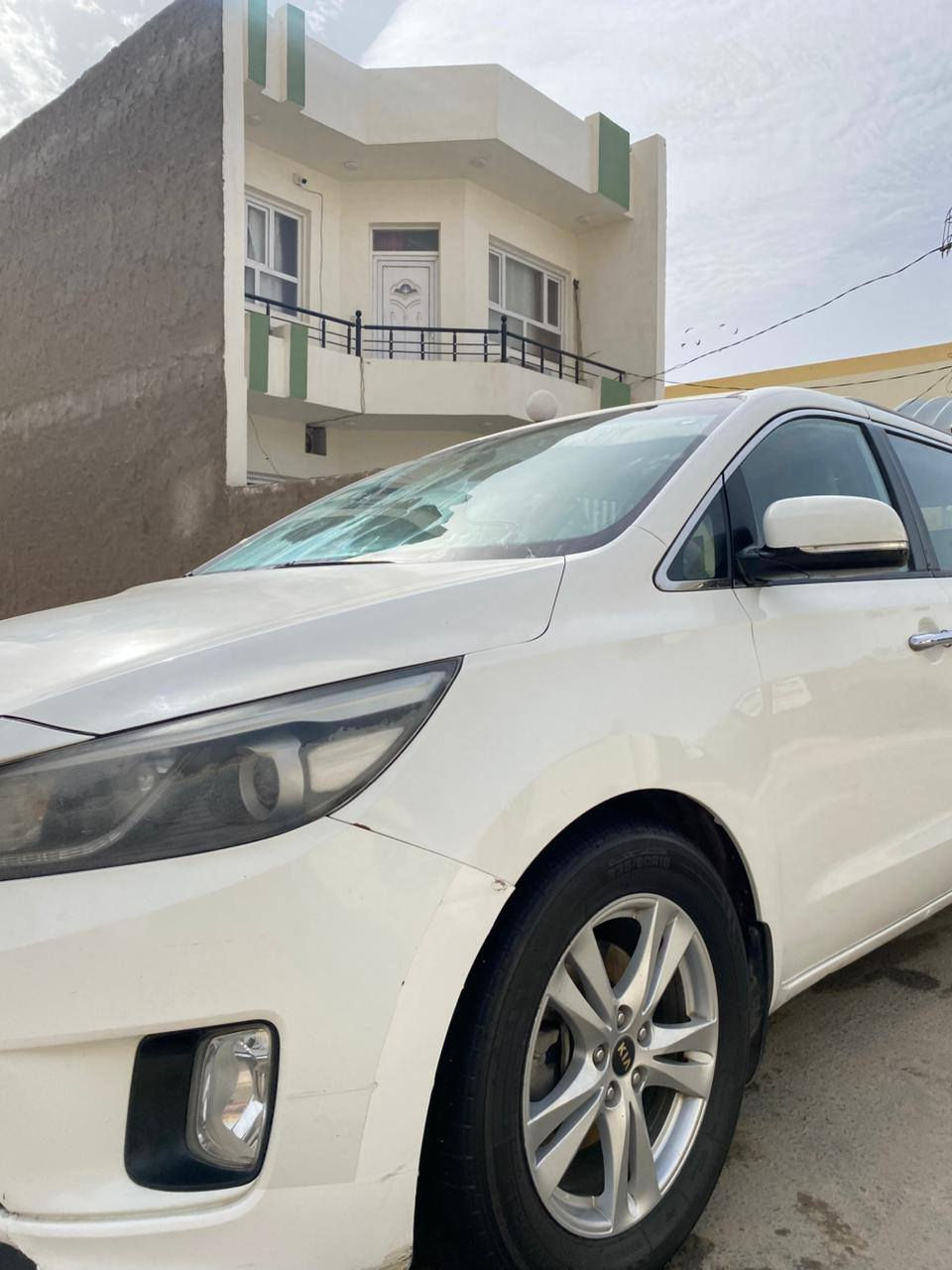 سلام عليكم كيا كرنفال ٢٠١٦خليجي موشيه ١٣٥لبيع جاملغ صبع وبارد باب السلايت السياره مكينه V6 3500السياره جاهزه من مكينه وكير وحداديه السعر 185$ترهم مراوس معه كامري  ***********
